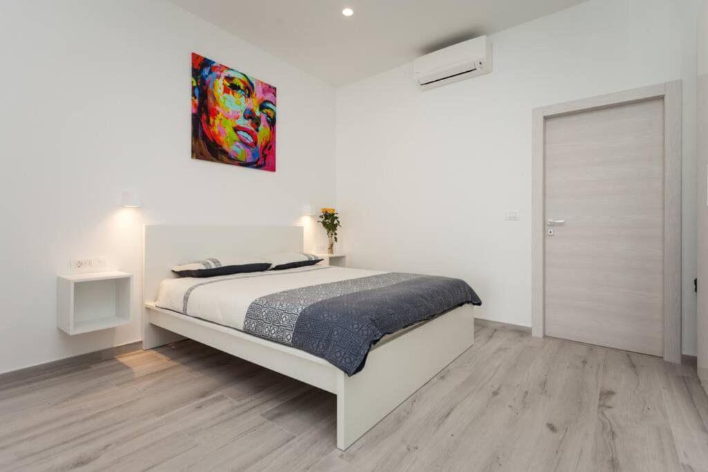 Apartman Luna Lejlighed Pula Eksteriør billede